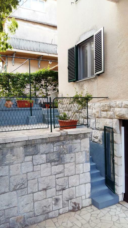 Studio Apartman Kacunic سبليت المظهر الخارجي الصورة