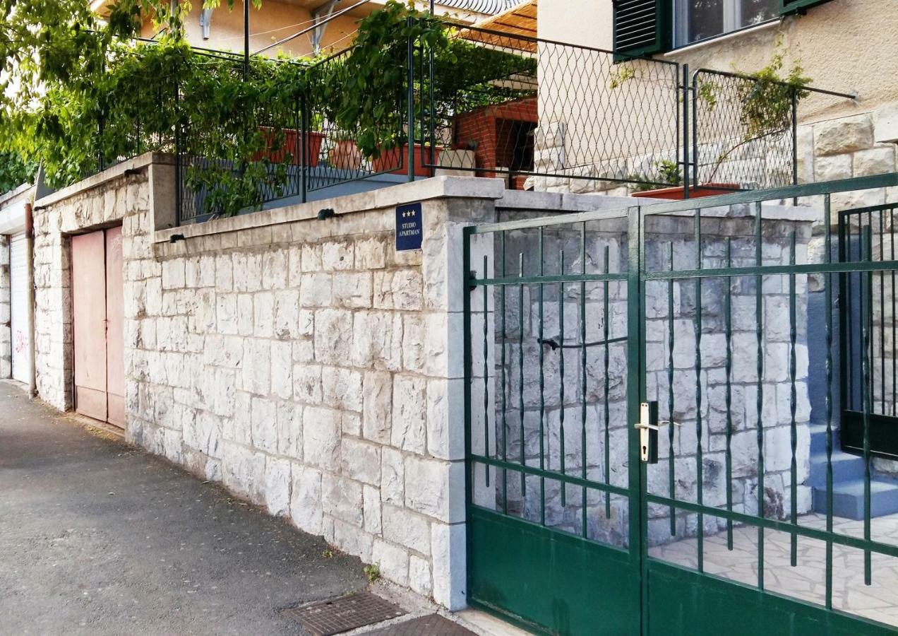 Studio Apartman Kacunic سبليت المظهر الخارجي الصورة